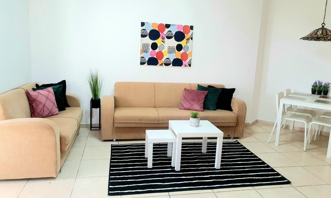 Apartment 2 Bedroom With Sea View - By Amdar Apartmets Eilat